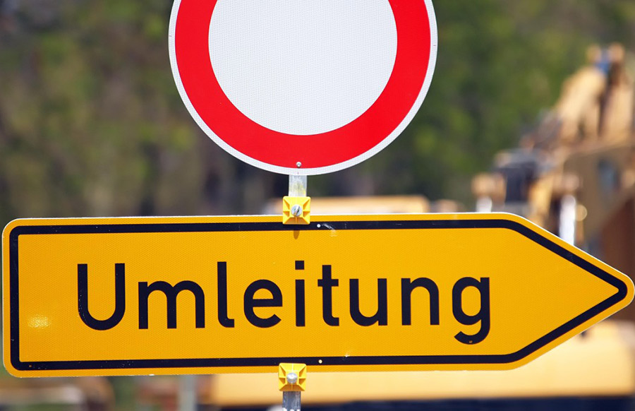 Straßenverkehrsbehörde LK Regensburg: Vollsperrung Gebelkofen Kreisstraße R12 